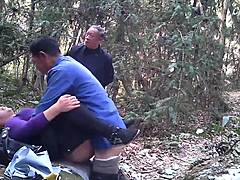 HD-video av en kinesisk pappas dolda kamera