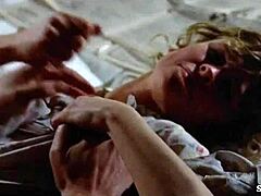 Ünlü Julie Christie sıcak bir 1973 porno sahnesinde
