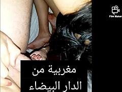 モロッコ出身のアラブ人カップルが、HD POV ビデオで 18 歳の処女少女と性交する
