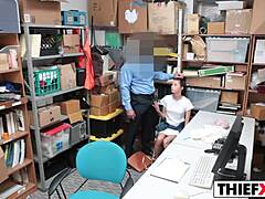 Pedeapsa lucrătorilor de la birou pentru hărțuire sexuală